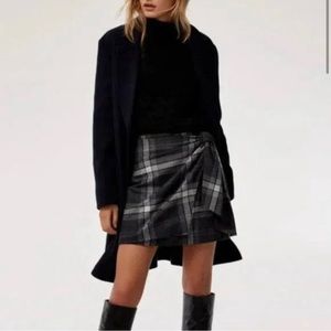 Aritzia Wilfred Dorine Wrap Front Skirt Plaid